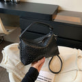 Women’s Large-Capacity Shoulder Messenger Bag – High-Grade Solid Color Handbag